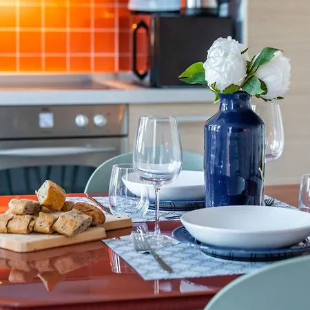 Apartment Maison Sur - Garage & Jardin Prive *