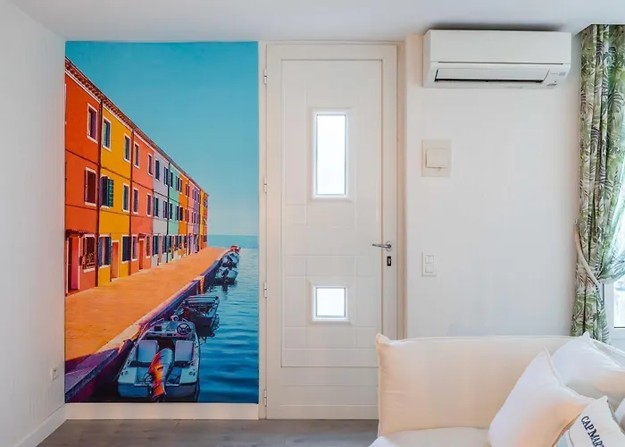 Maison Sur - Garage & Jardin Apartman